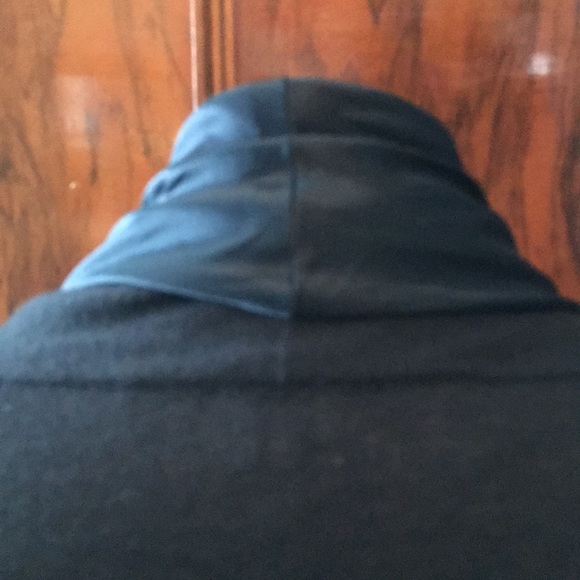 Armani 100% Cashmere Sweater Jacket style with Tie - Picture 6 of 8